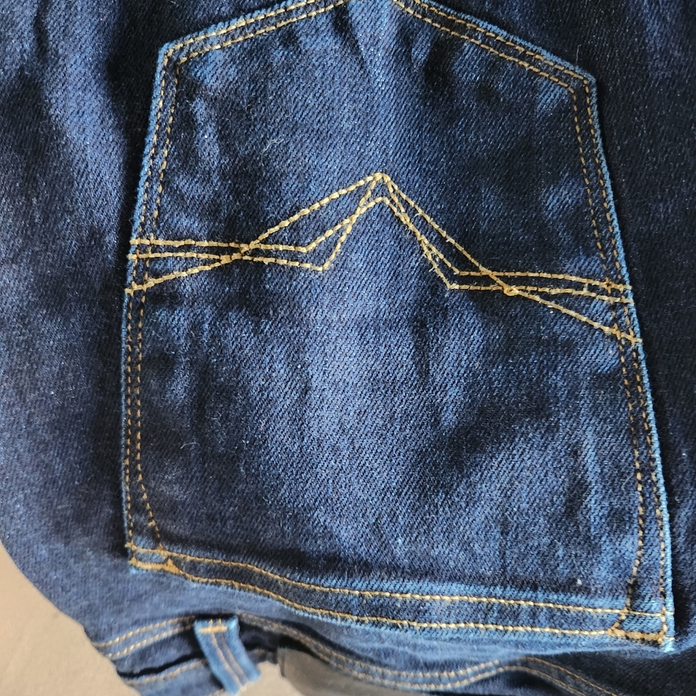 Jeans - Picture 6 of 6